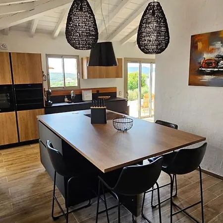 Villas-majos : Magnifique Vue A 3 Minutes Des Plages Villa *