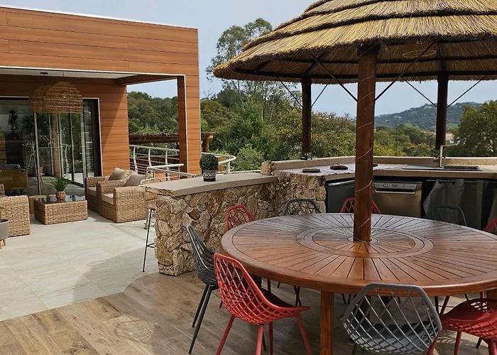 Villas-majos : Magnifique Vue à 3 Minutes Des Plages Villa Sainte-Lucie de Porto-Vecchio